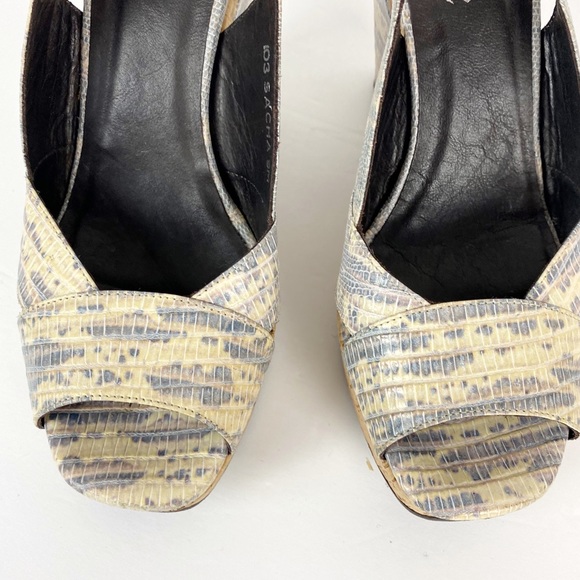 Donald J. Pliner Sacha Wedge Cork Slingback Sandal - Picture 9 of 14